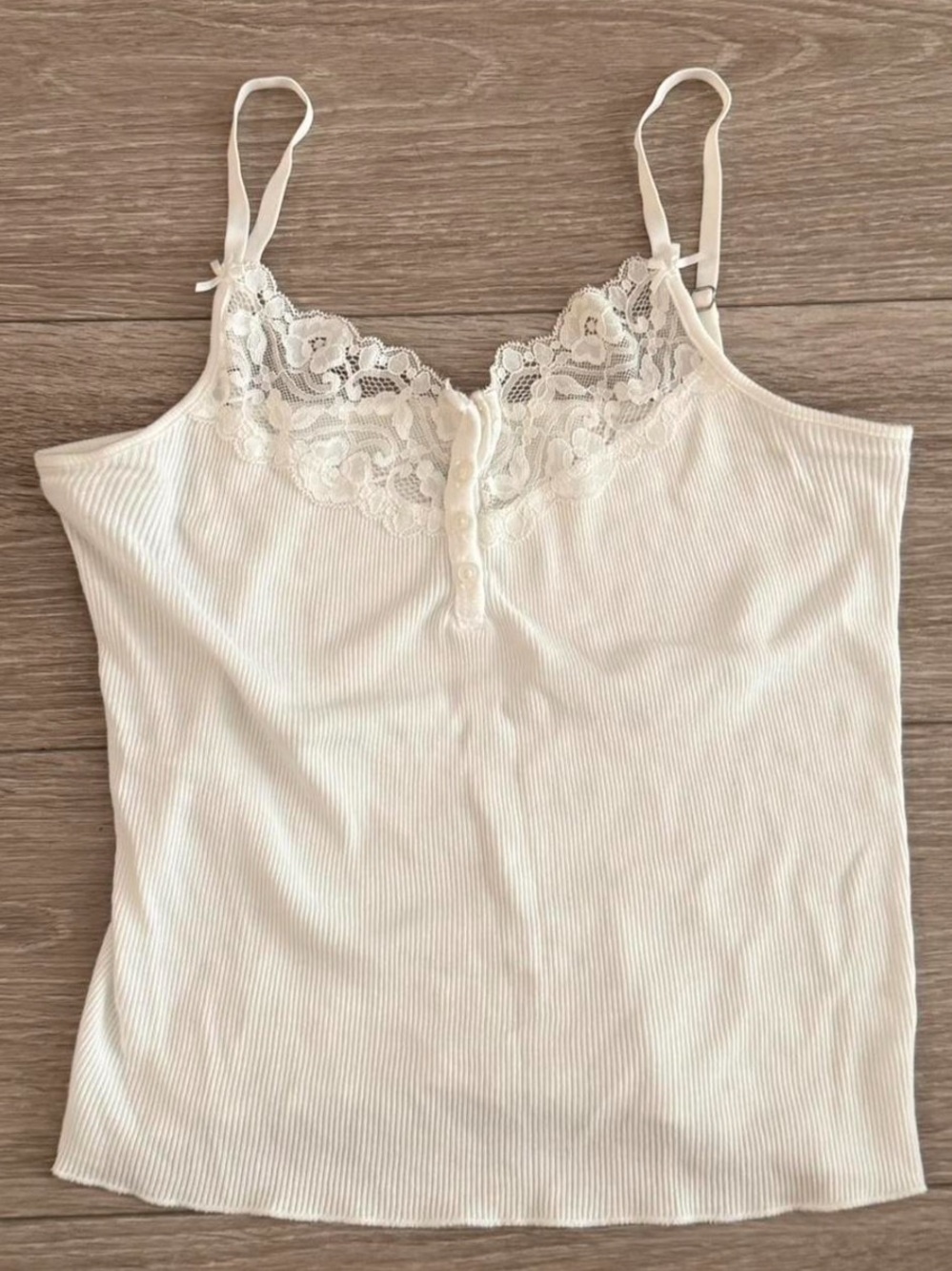 Brandy Melville Ivory Lace-Trim Ribbed Camisole Tank with ribbon bow detail